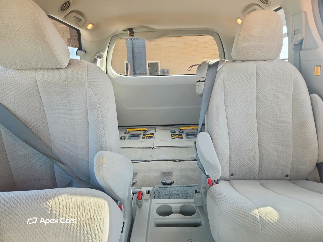 Toyota Sienna 2012