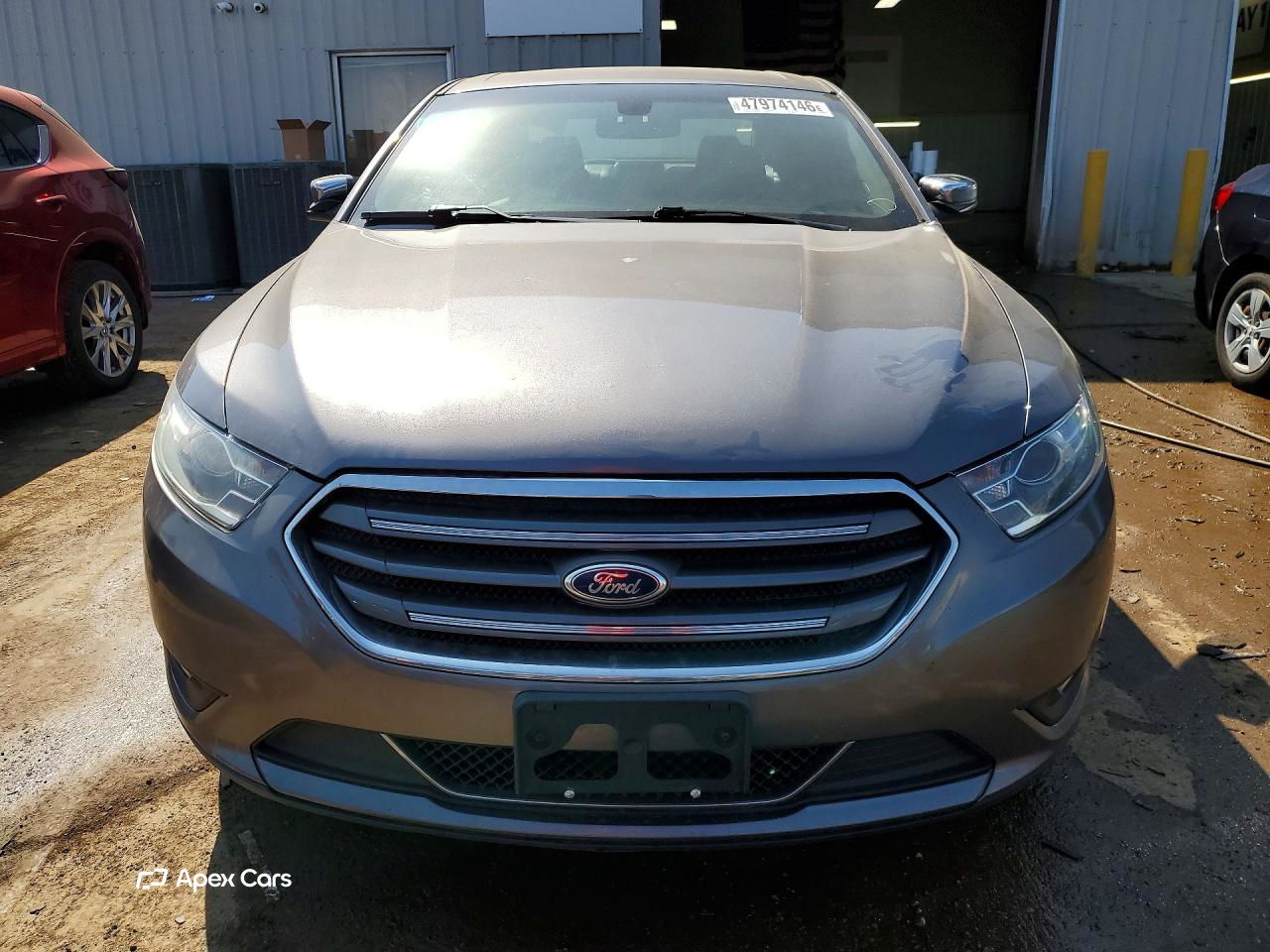 Ford Taurus 2014