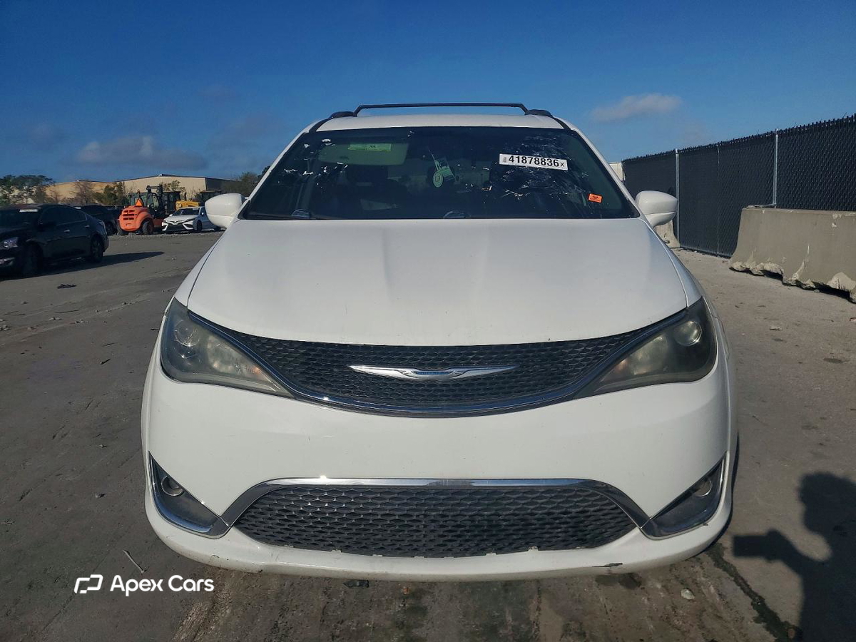 Chrysler Pacifica 2017
