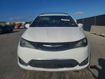 Chrysler Pacifica 2017