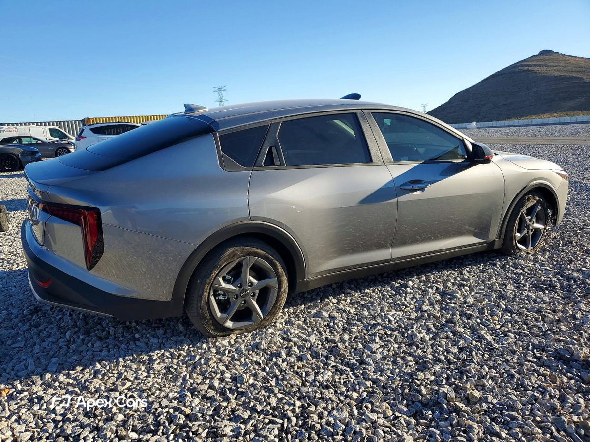 Kia K4 2025