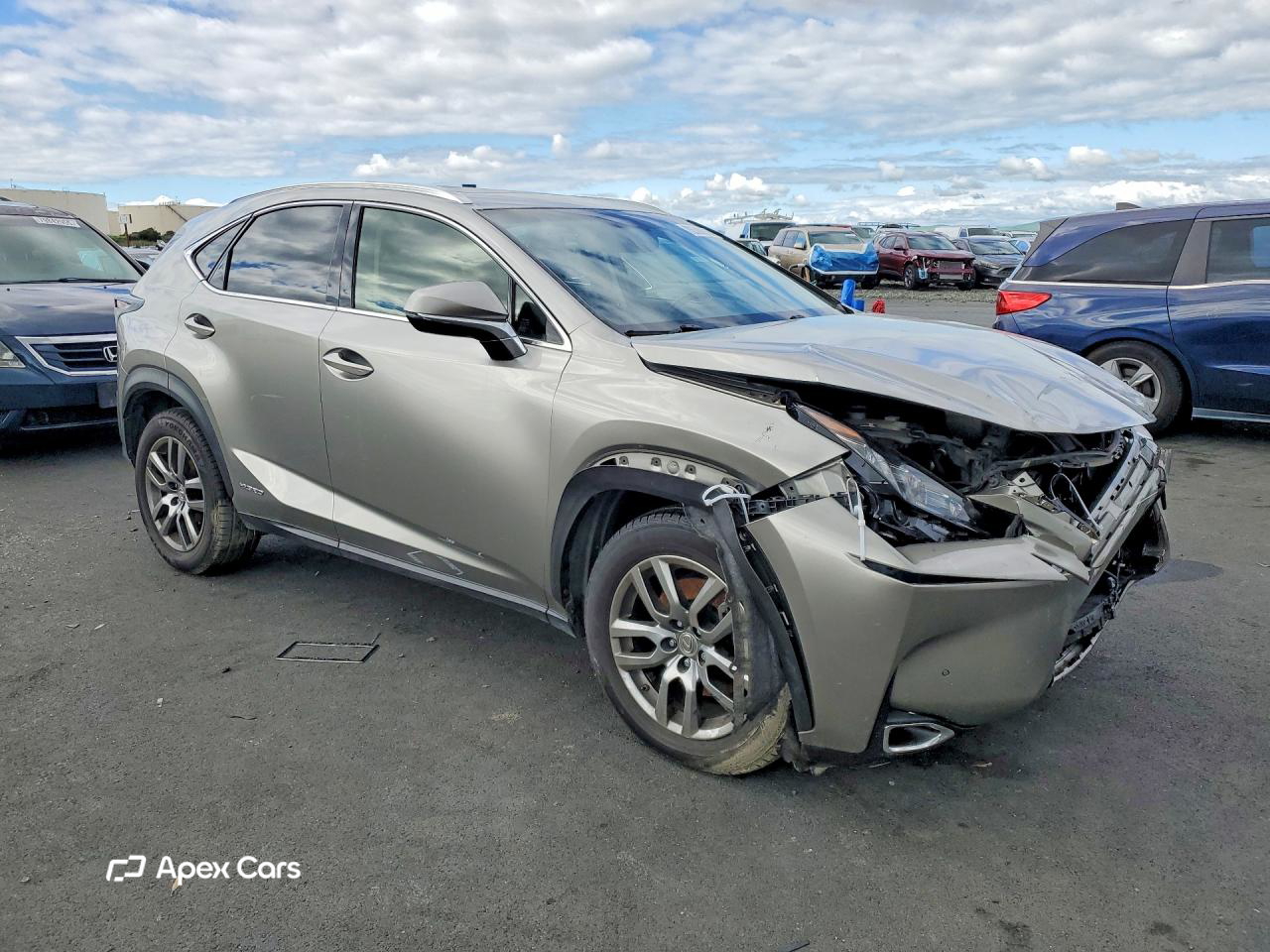 Lexus NX 2015