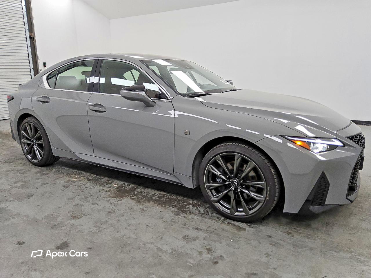 Lexus IS 2025