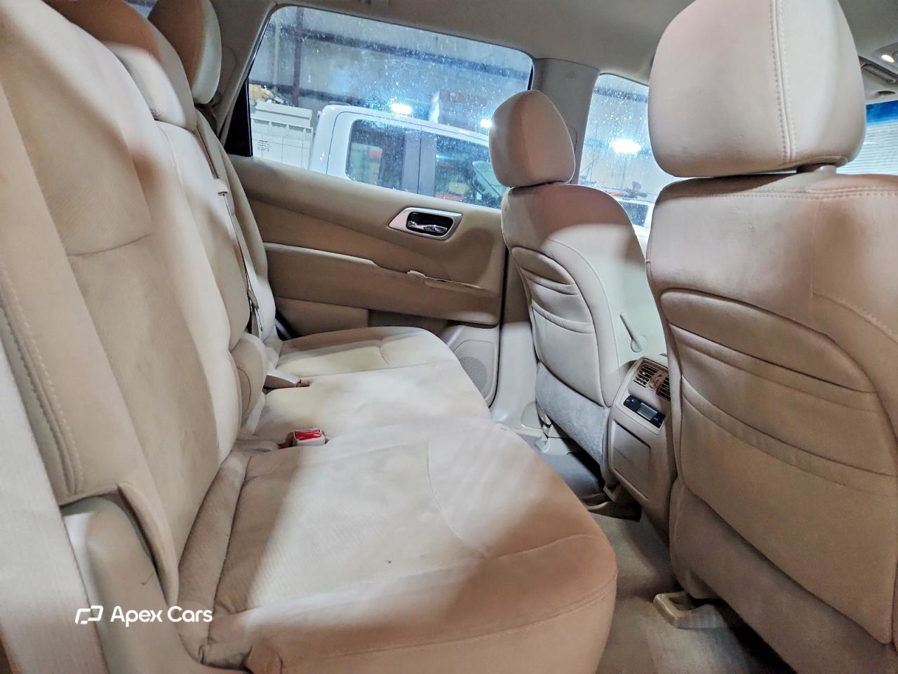 Nissan Pathfinder 2013