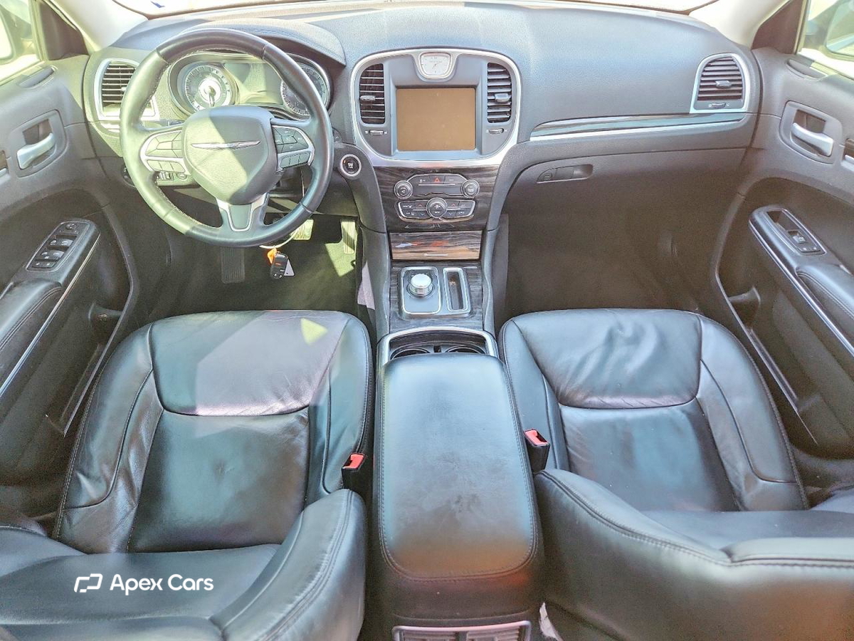 Chrysler 300 2015