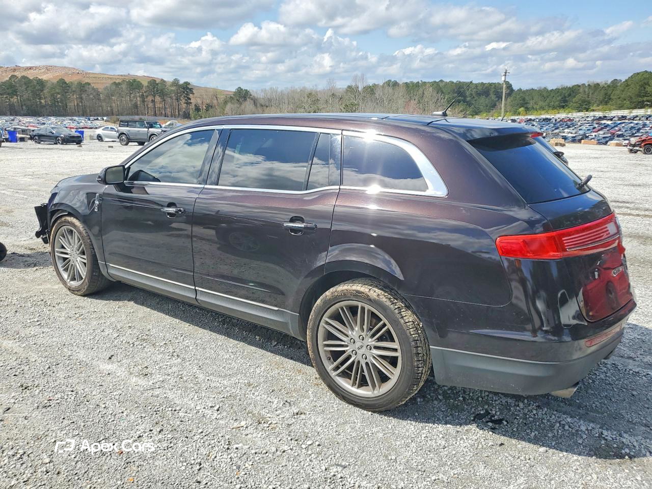 Lincoln MKT 2014