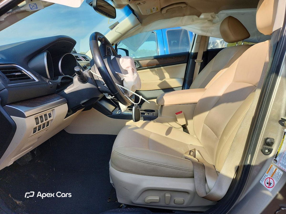 Subaru Outback 2015