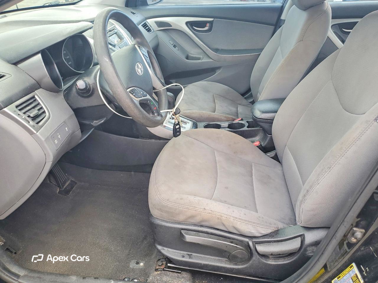 Hyundai Elantra 2012
