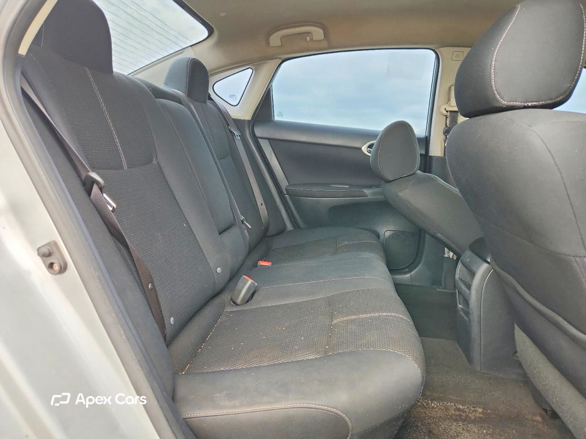 Nissan Sentra 2014