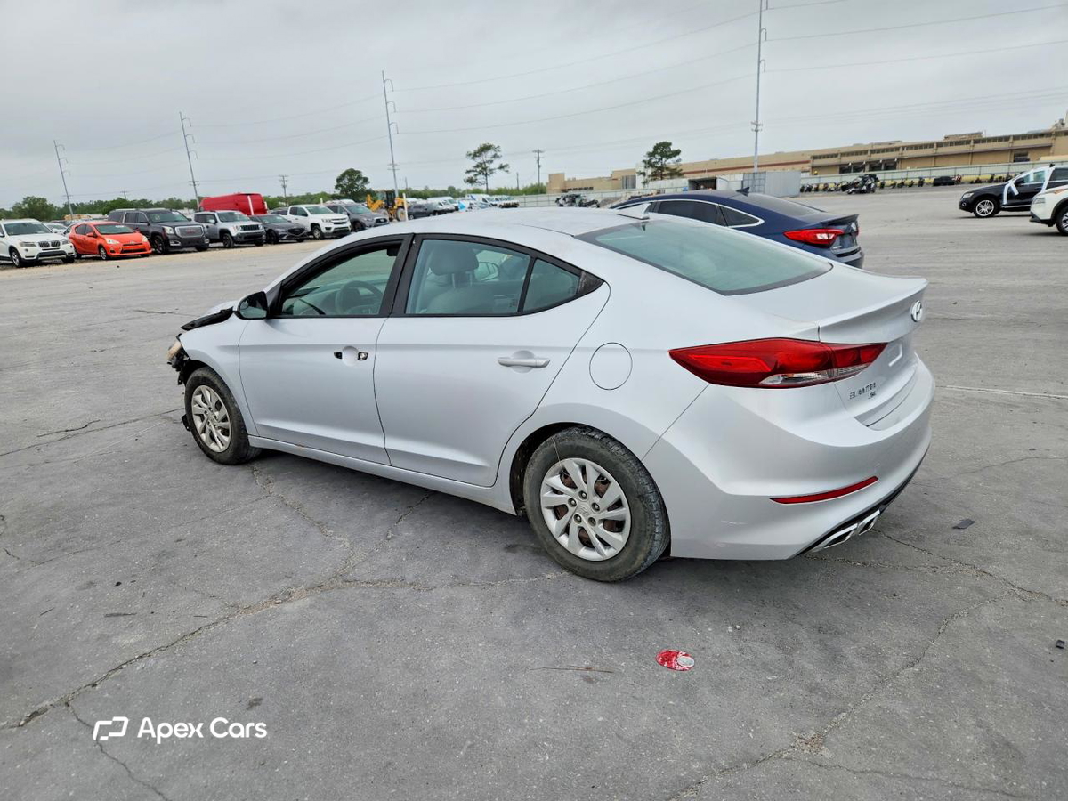 Hyundai Elantra 2017