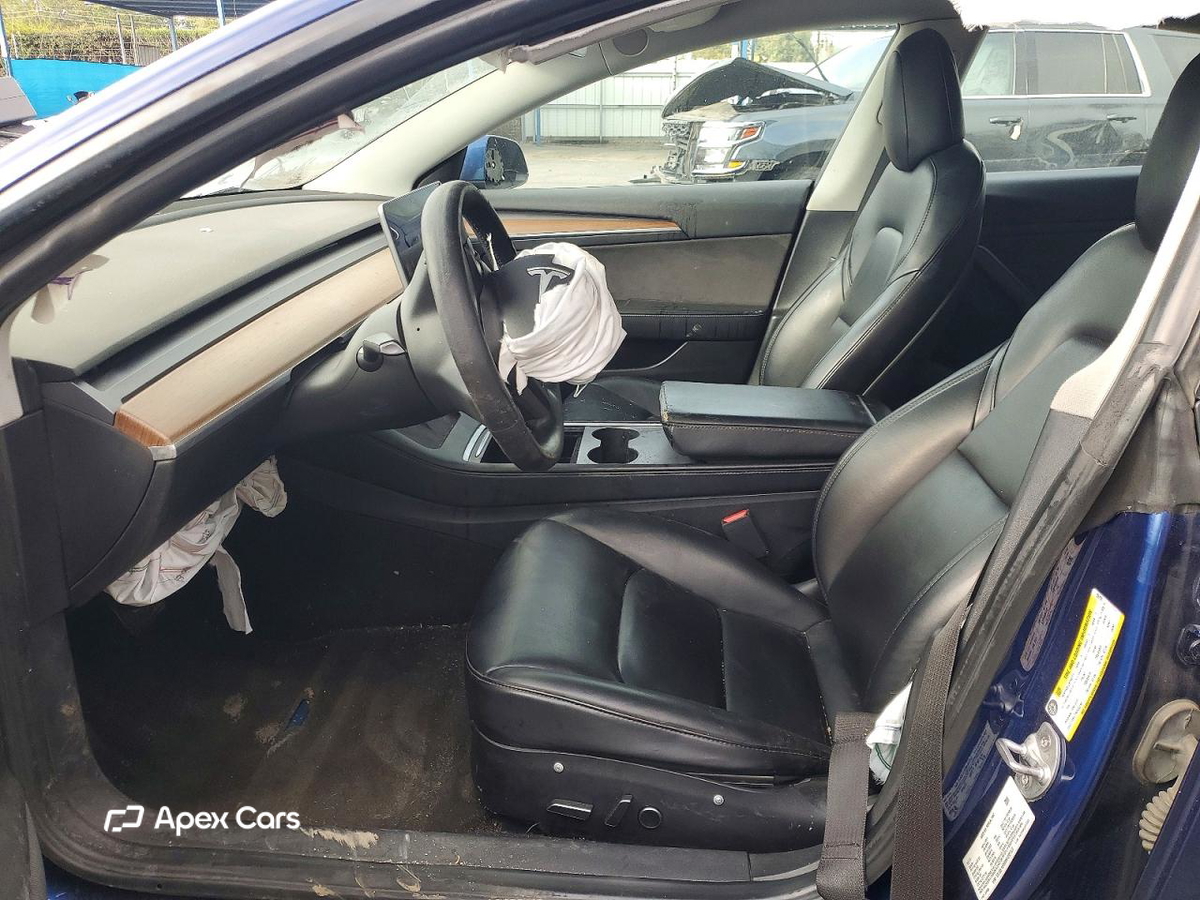 Tesla Model 3 2021