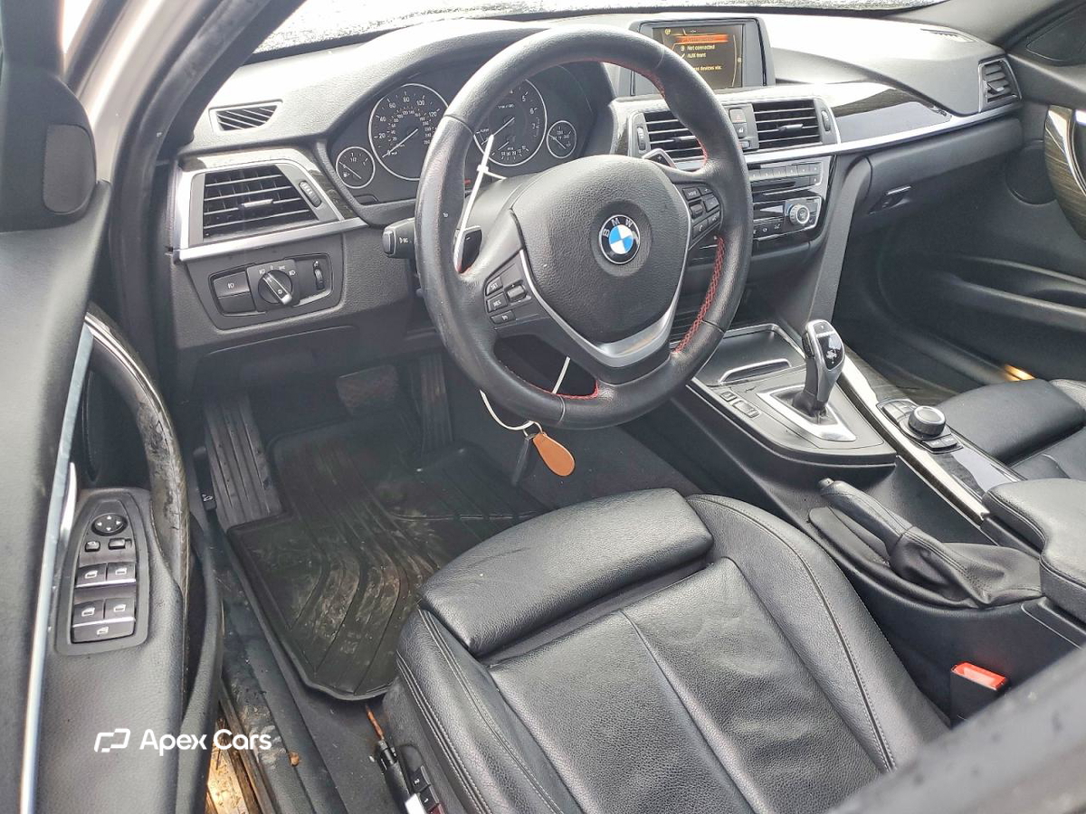 BMW Series 3 2016