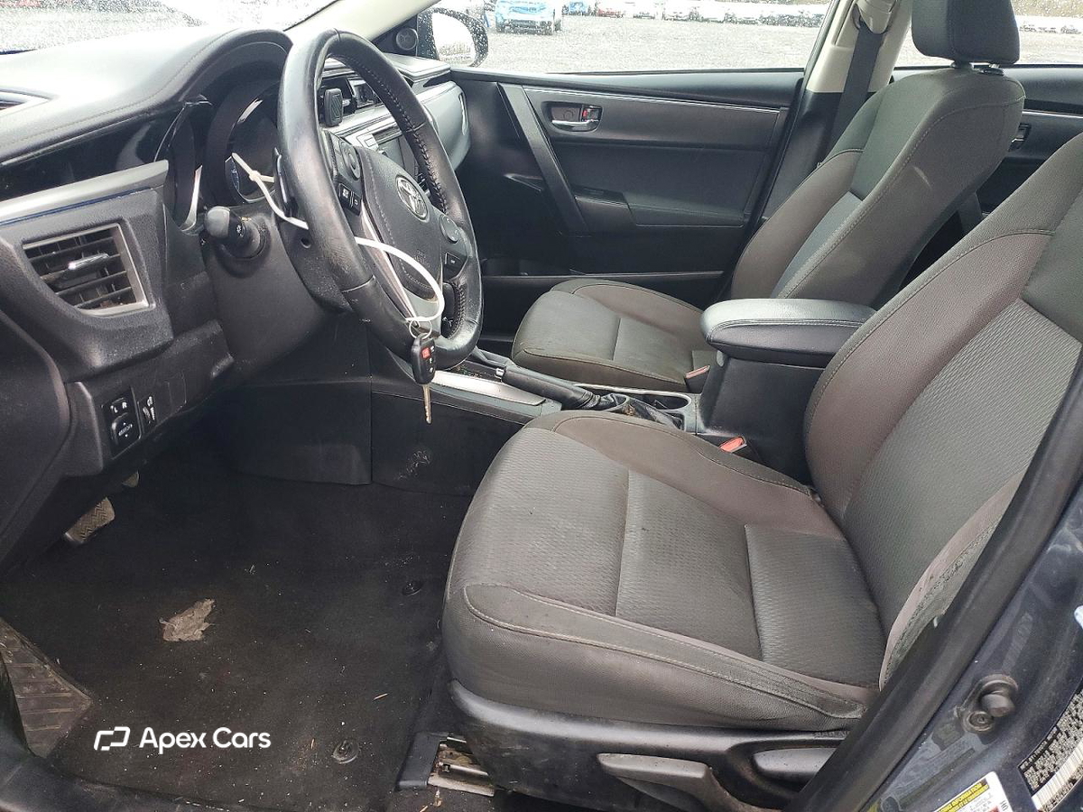 Toyota Corolla 2015