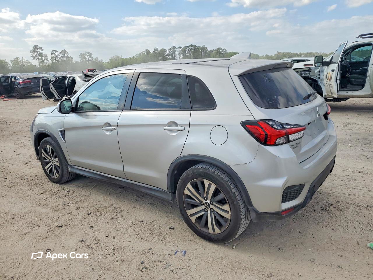 Mitsubishi Outlander 2020