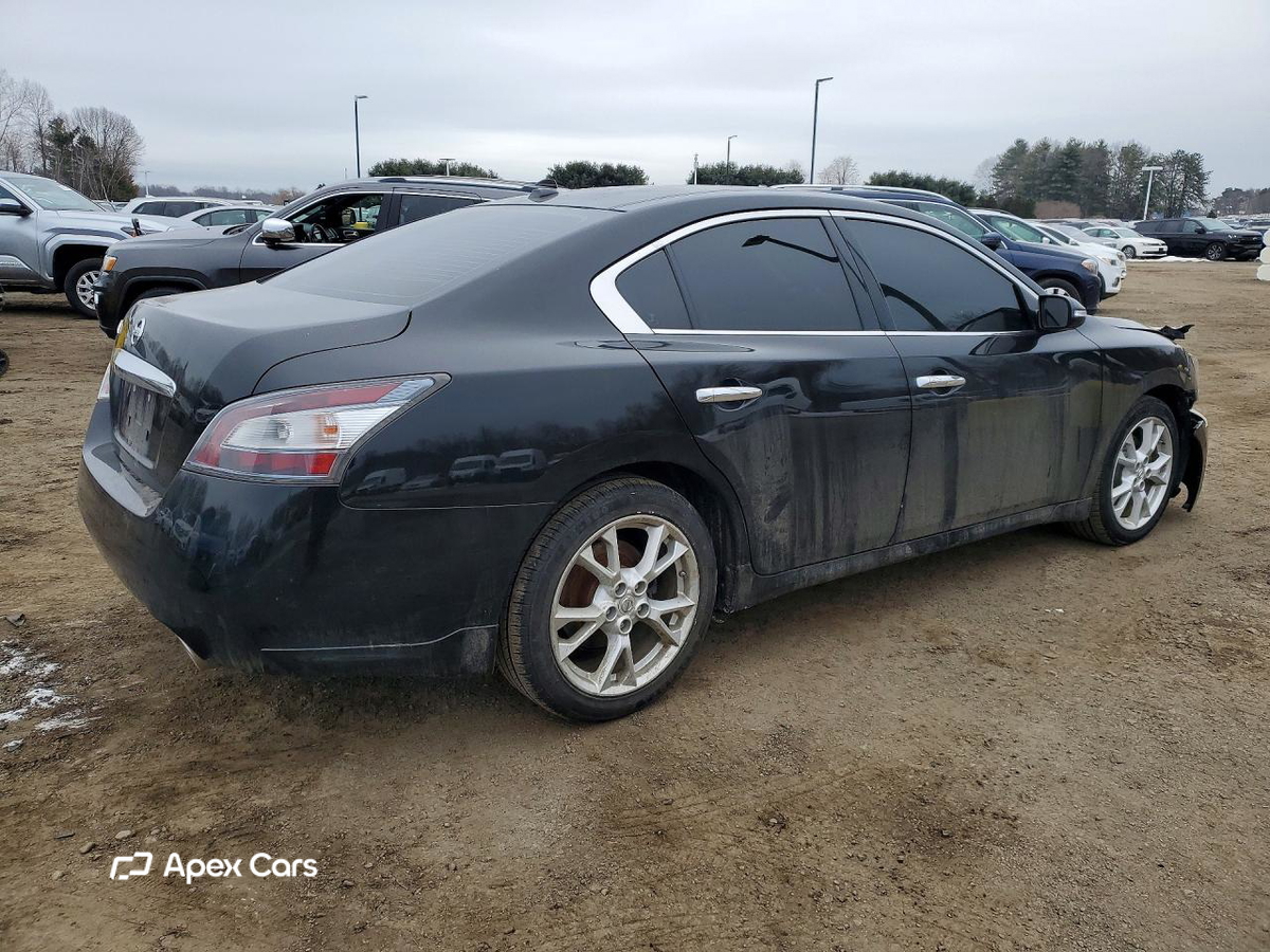 Nissan Maxima 2012