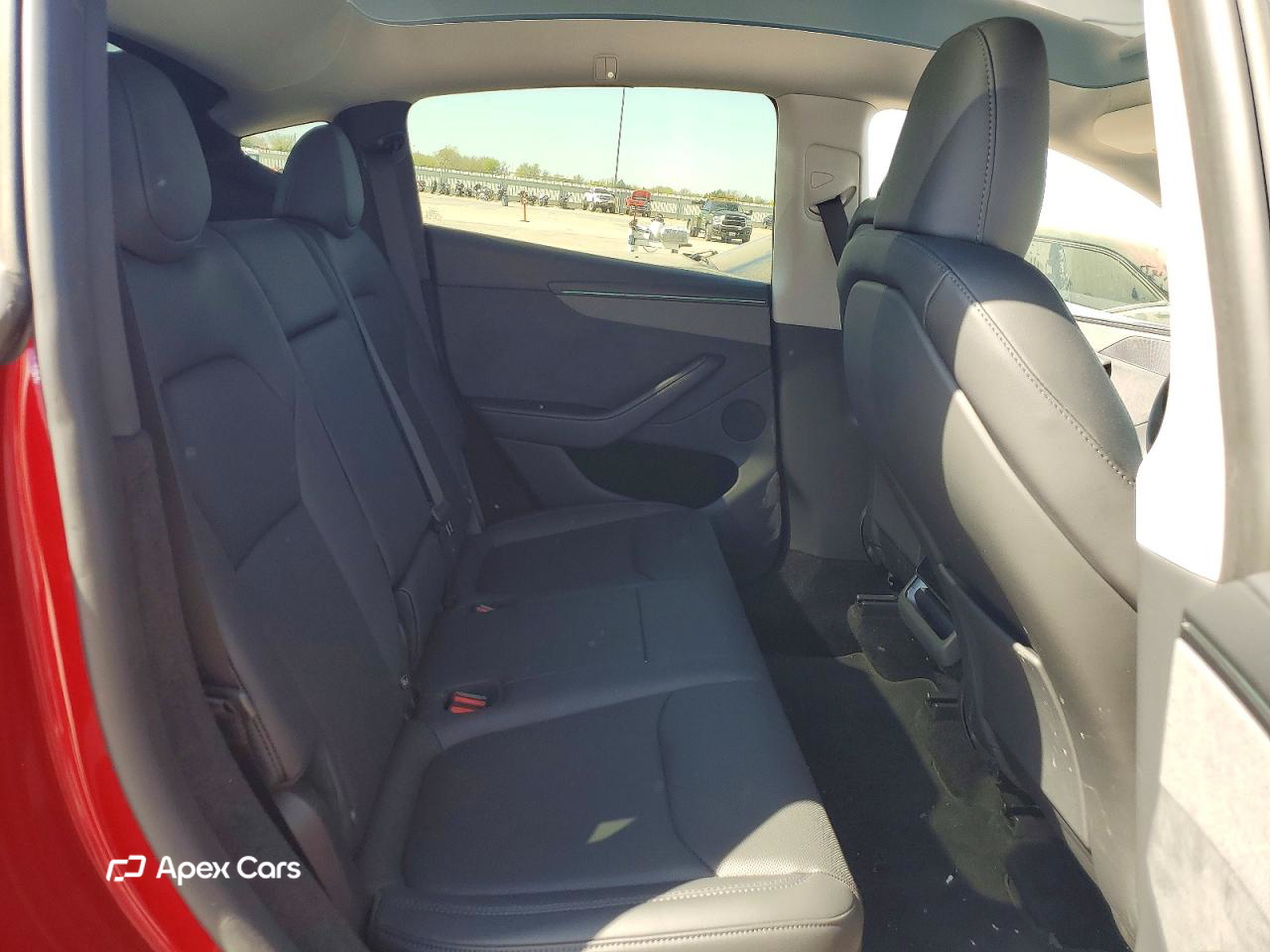 Tesla Model Y 2026