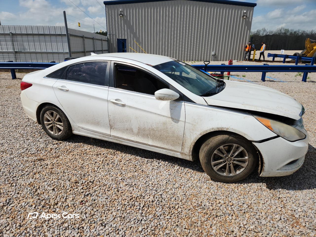Hyundai Sonata 2013