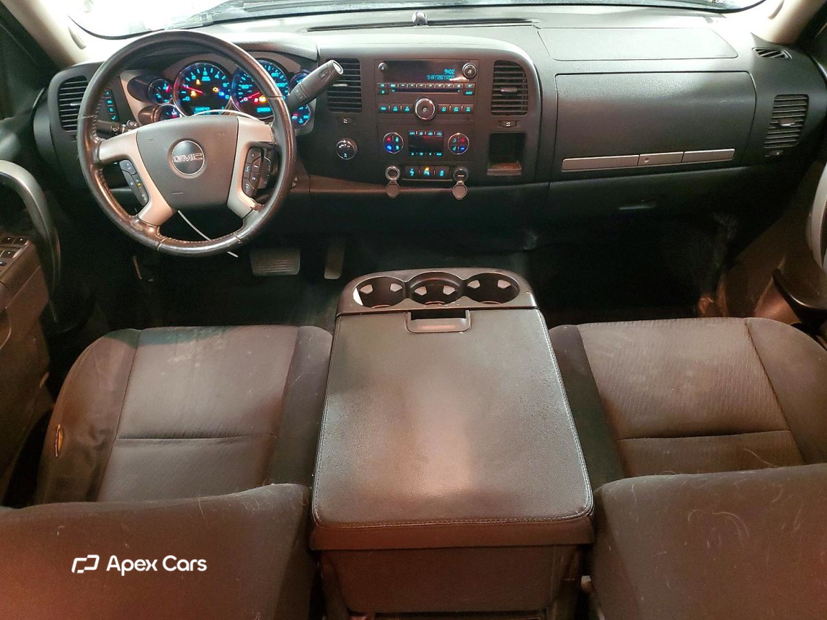 GMC Sierra 2013