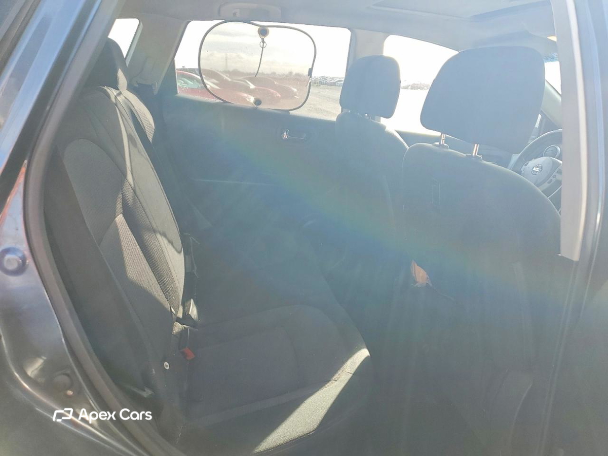 Nissan Rogue 2012
