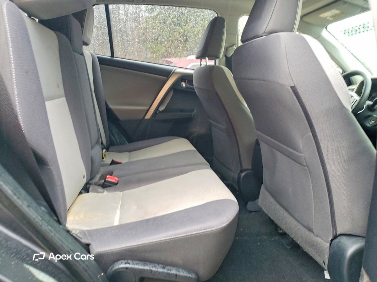 Toyota RAV 4 2015