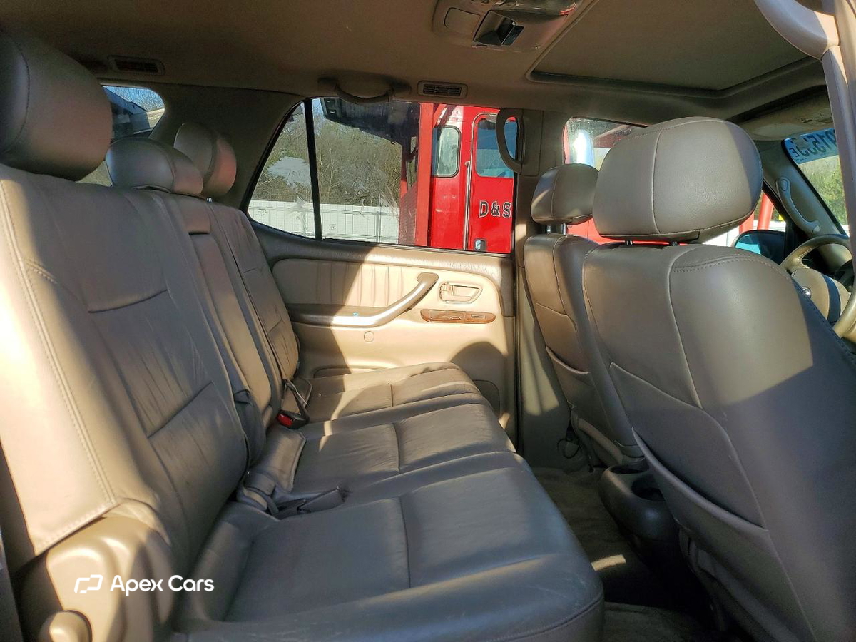 Toyota Sequoia 2003