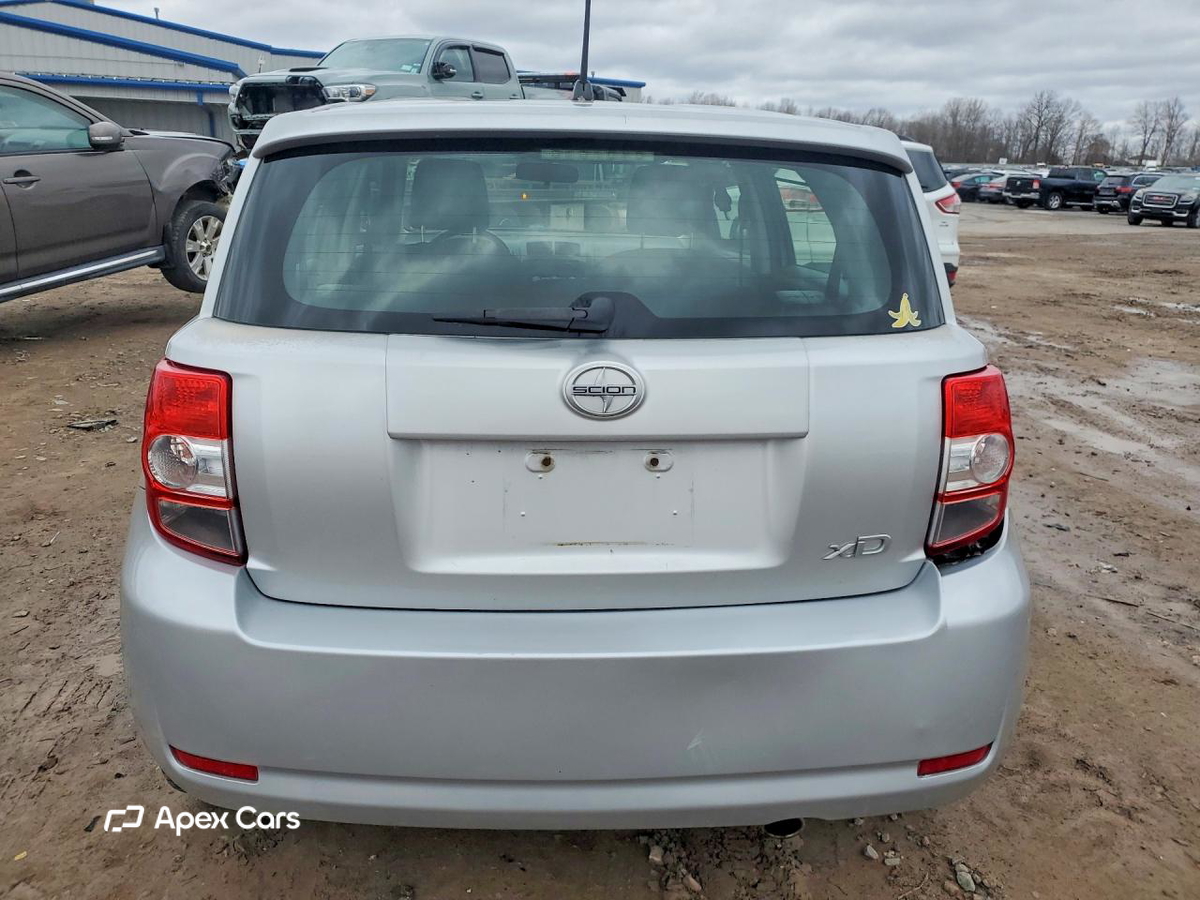 Scion xD 2008