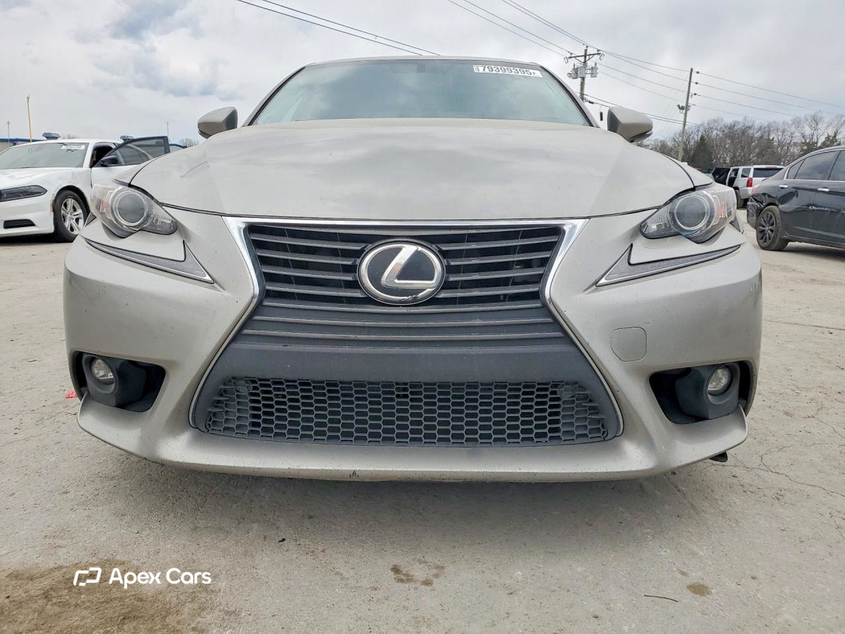 Lexus IS 2016