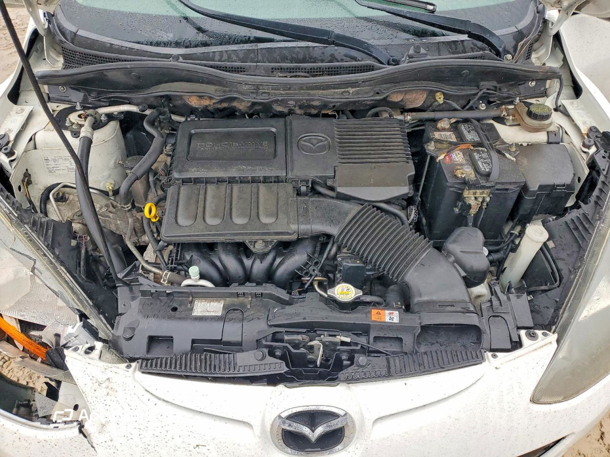 Mazda 2 2012
