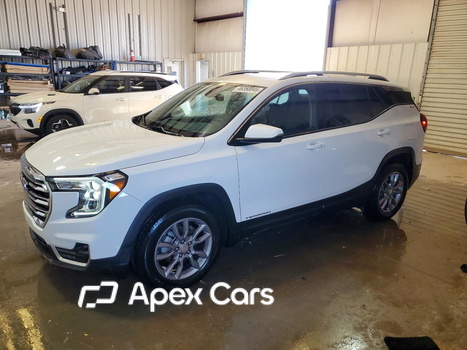GMC Terrain 2024 - Image 1 of 13
