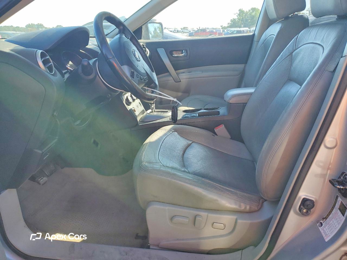 Nissan Rogue 2012