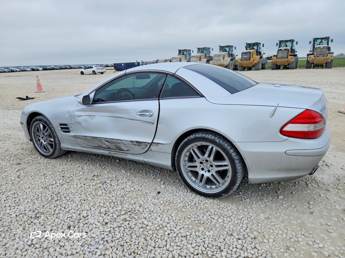 Mercedes-Benz  2007