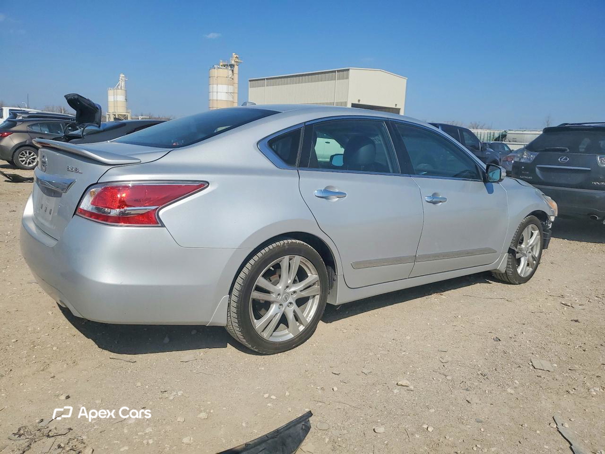 Nissan Altima 2014