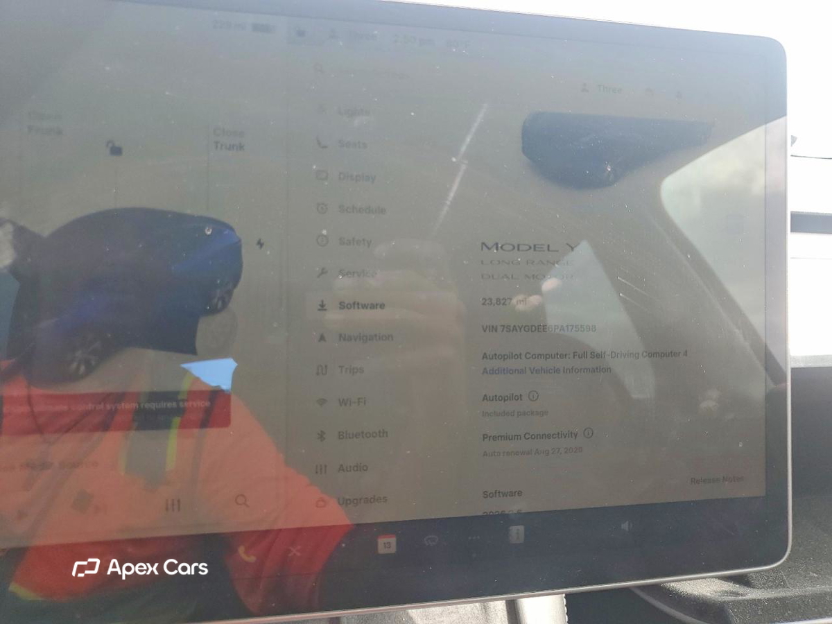 Tesla Model Y 2023