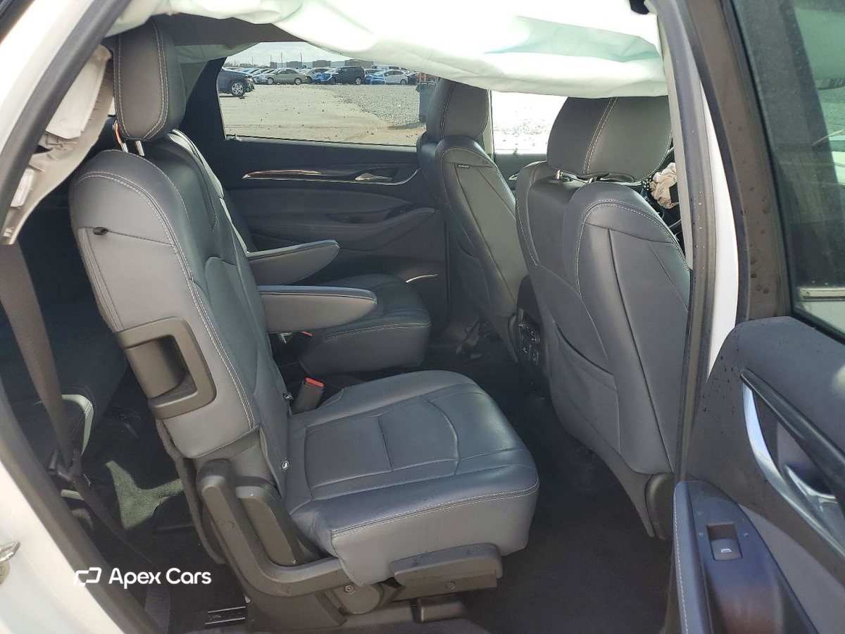 Buick Enclave 2018