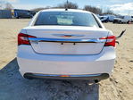 Chrysler 200 2013