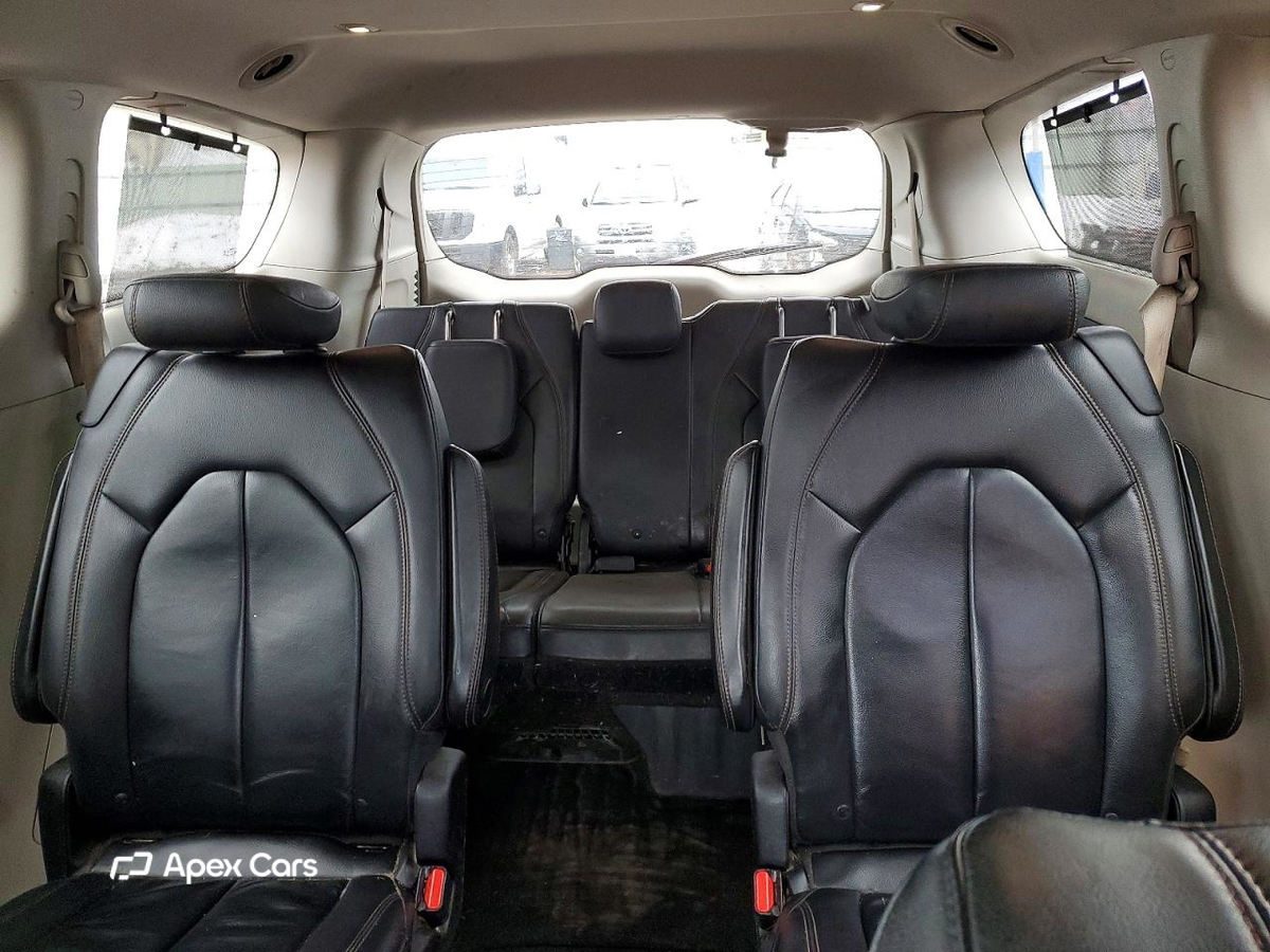 Chrysler Pacifica 2017