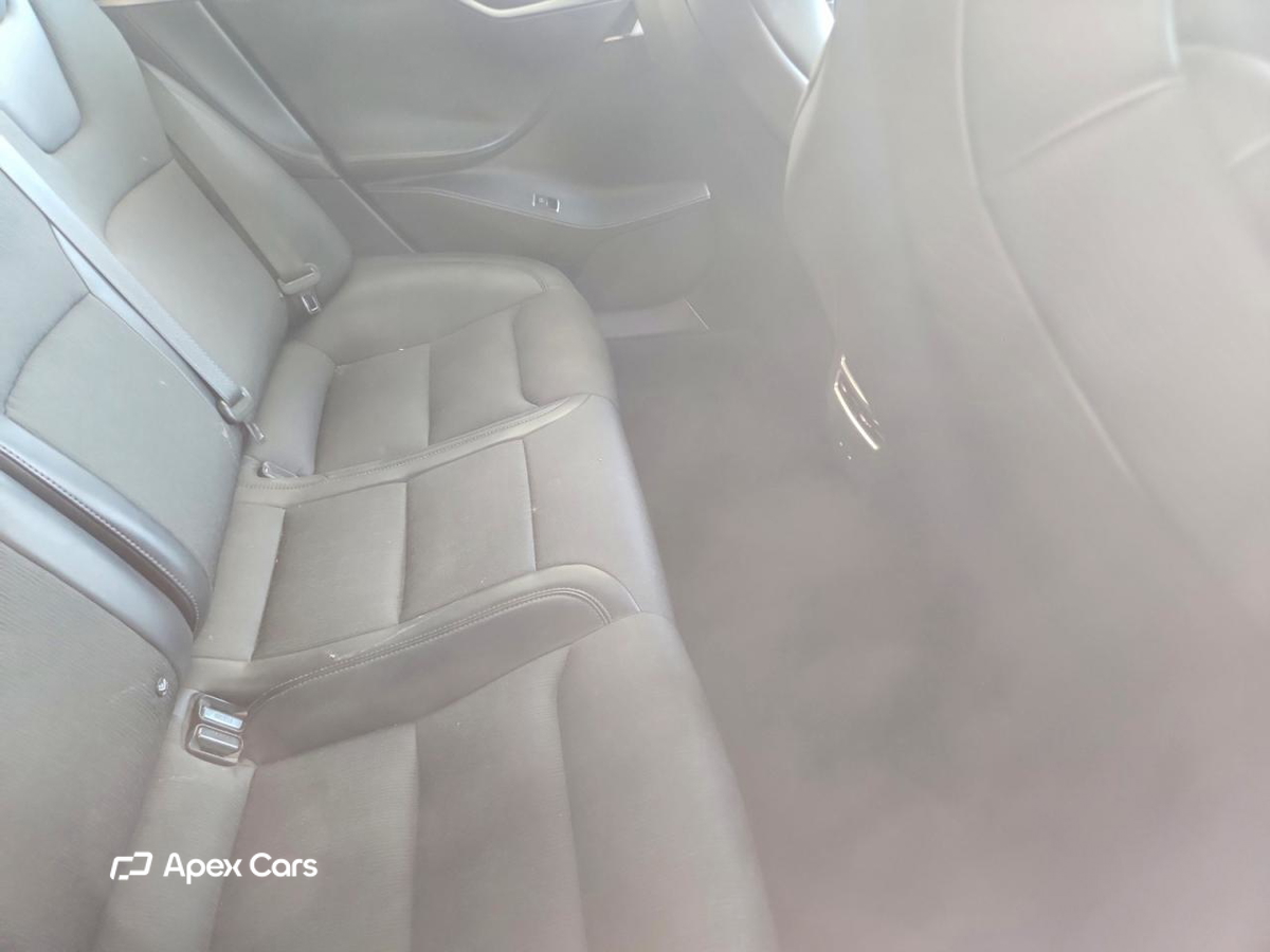 Tesla Model S 2017