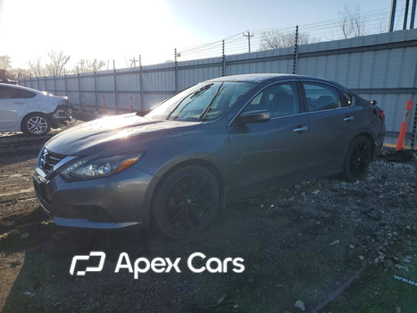 Nissan Altima 2017 - Image 1 of 11