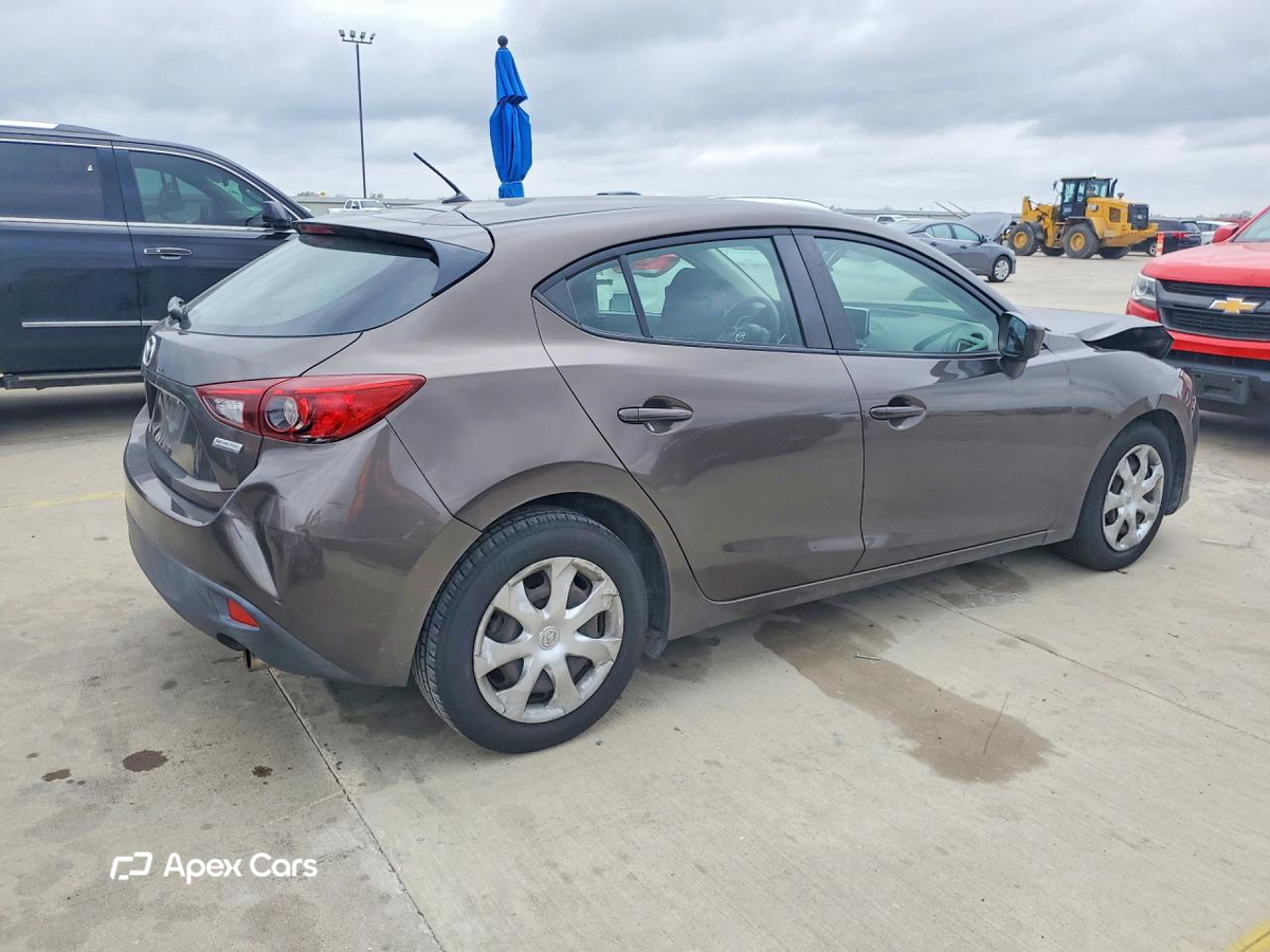 Mazda 3 2015