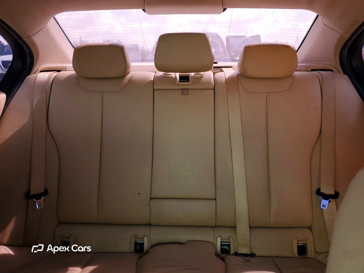 BMW Series 3 2013