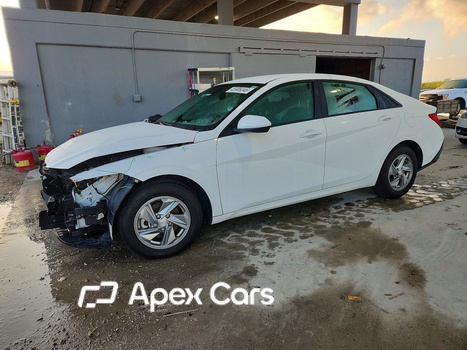 Hyundai Elantra 2024 - Image 1 of 13