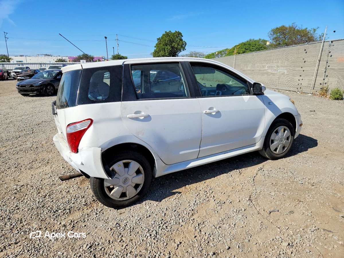 Scion xA 2006