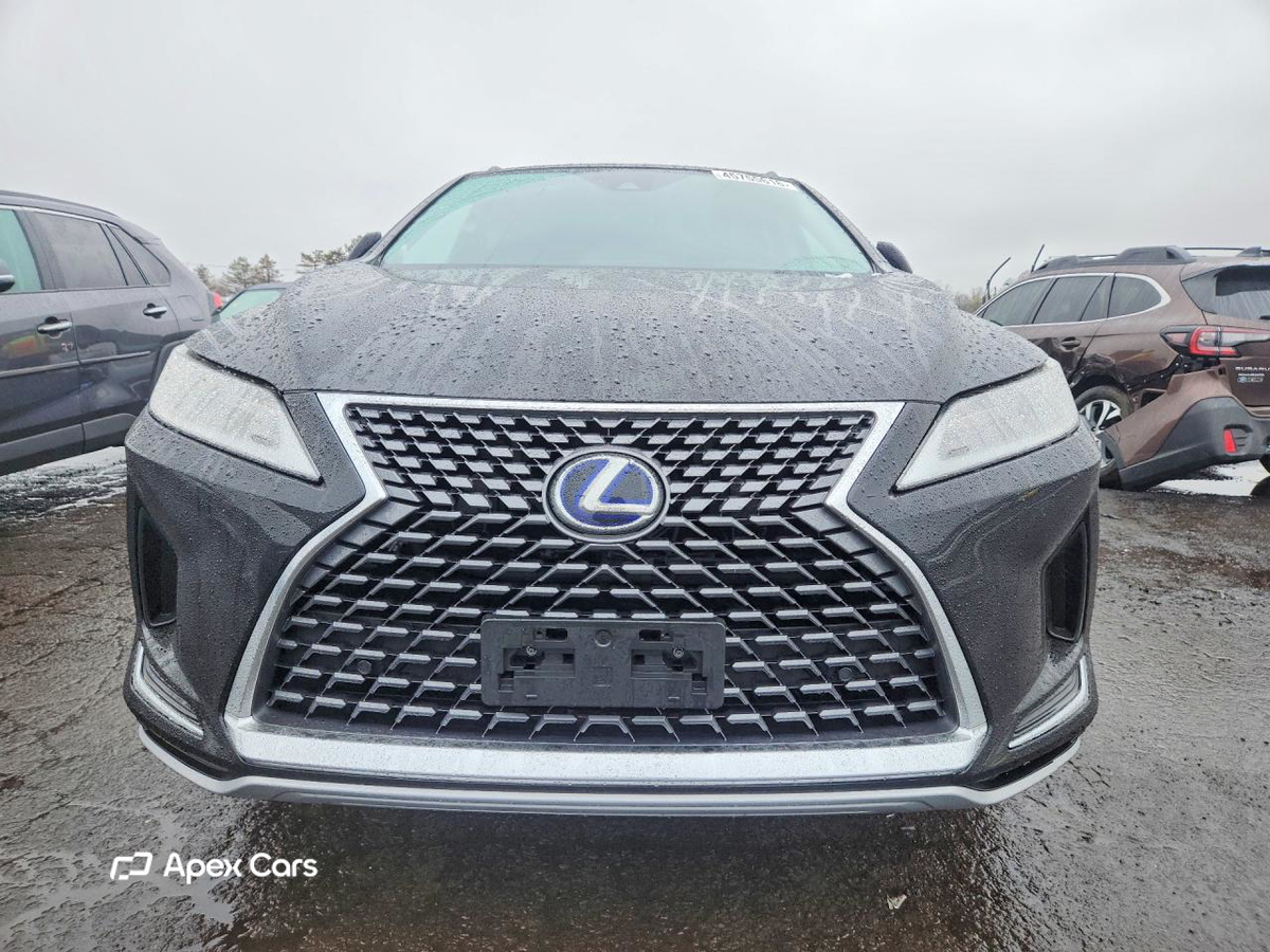 Lexus RX 2021