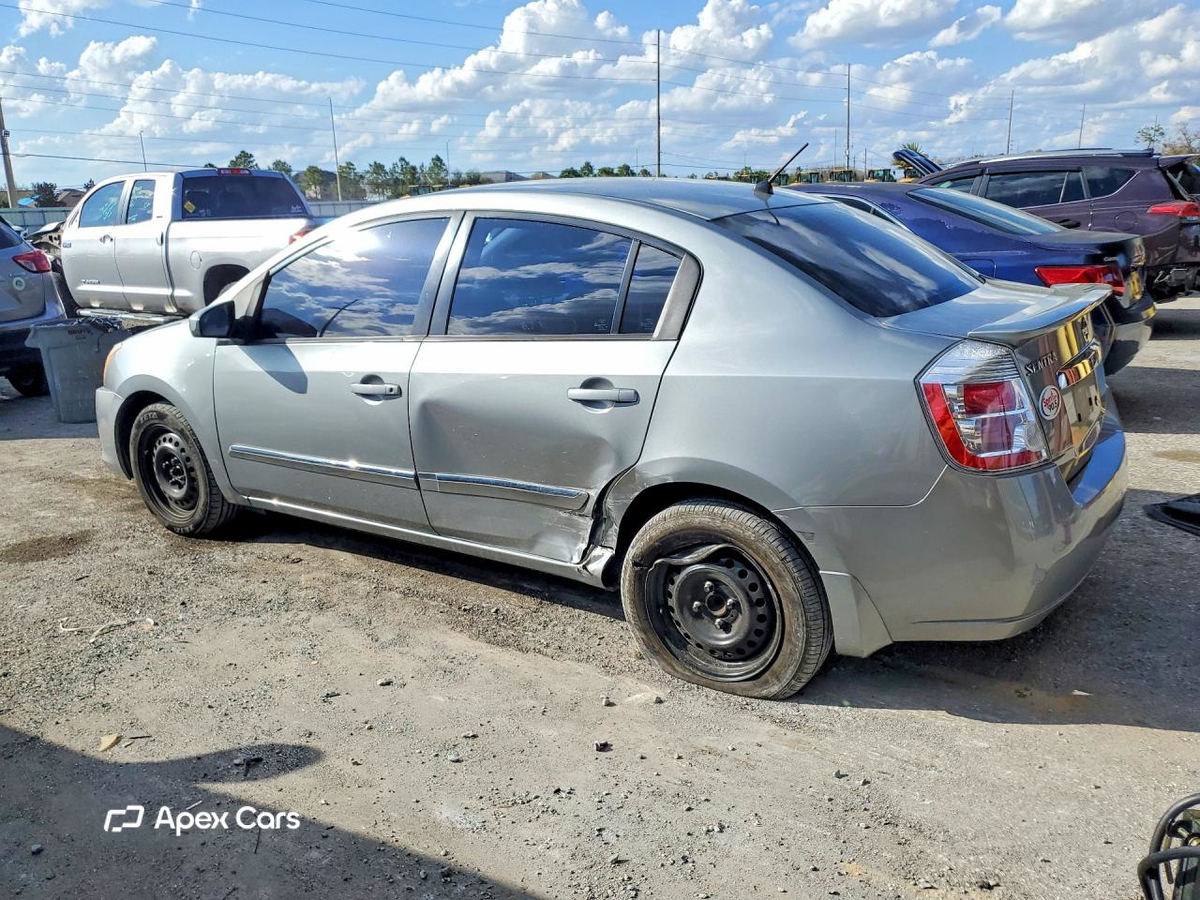 Nissan Sentra 2012