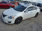 Nissan Altima 2014