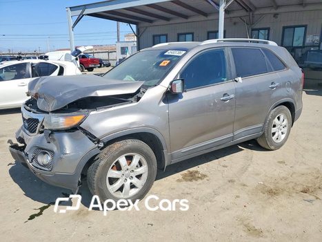 Kia Sorento 2013 - Image 1 of 15