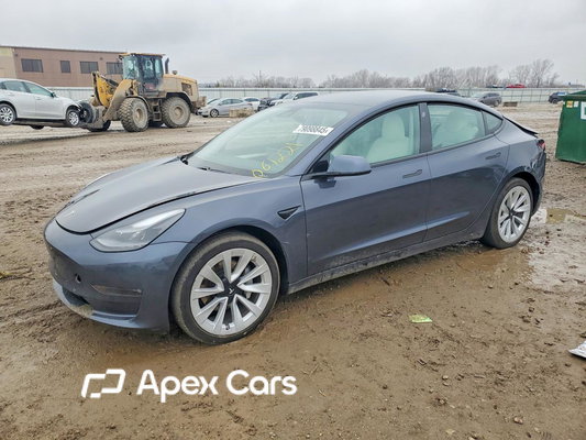 Tesla Model 3 2021 - Image 1 of 13