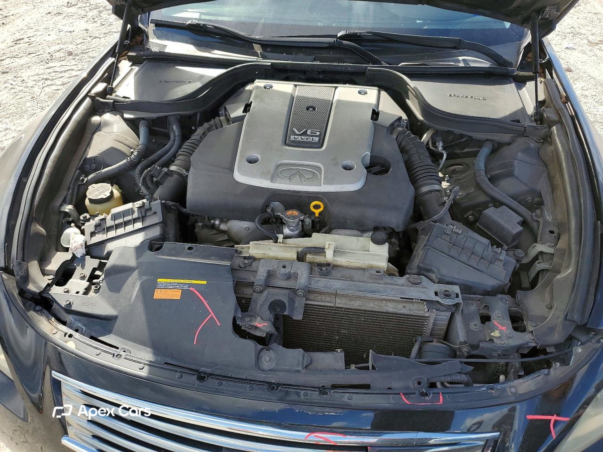 Infiniti G 2012