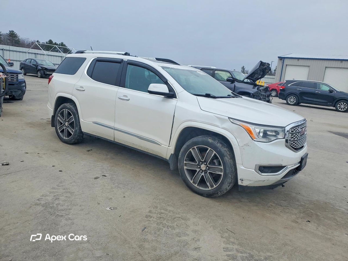 GMC Acadia 2017