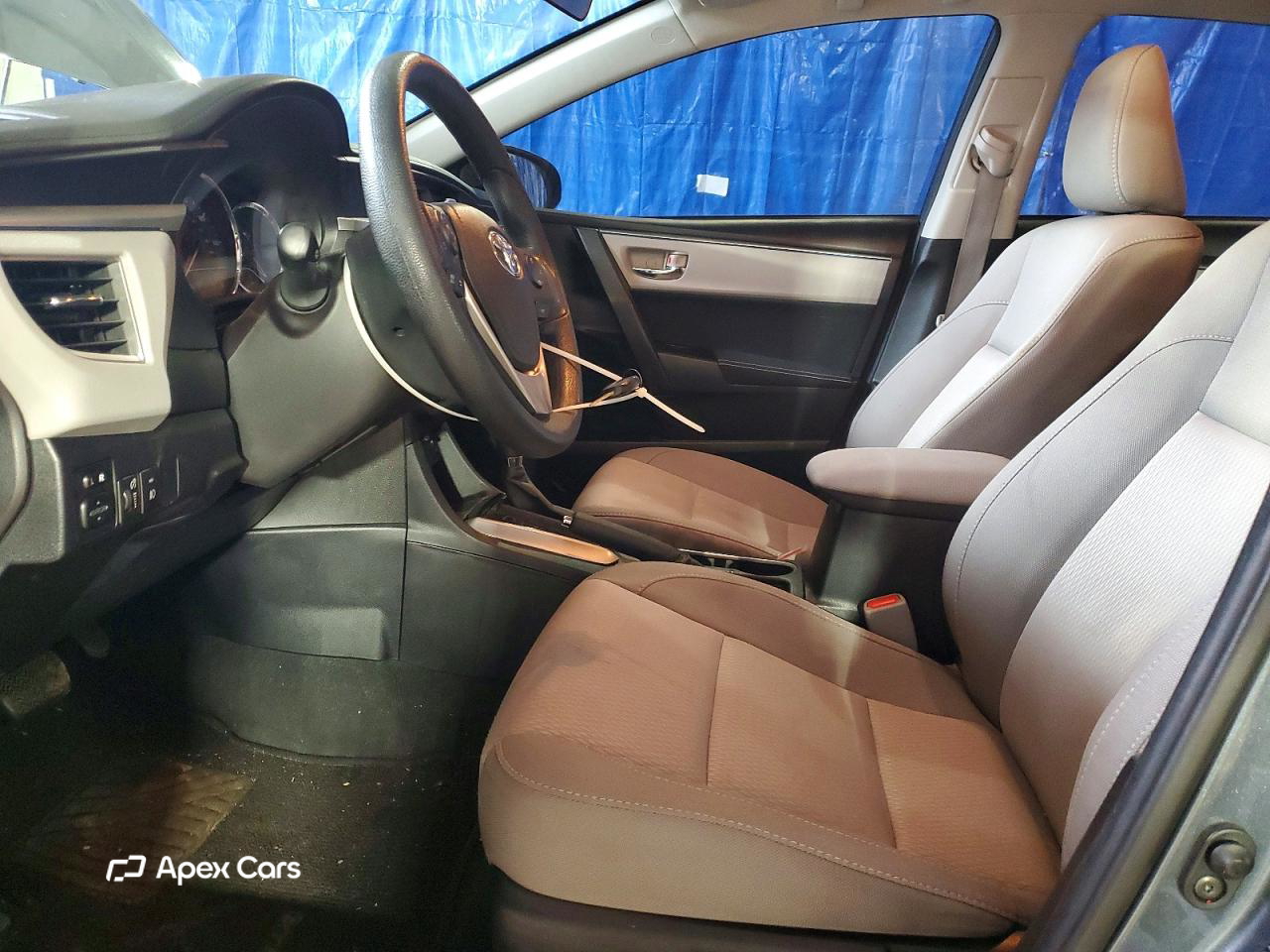 Toyota Corolla 2015